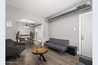 920 N Kedvale Avenue, Chicago, IL 60651 - Photo 2