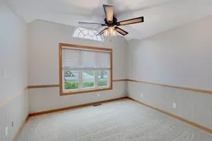 125 N Hamilton Dr, Grant Park, IL 60940 - Photo 12