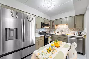 5800 W 105th St, Oak Lawn, IL 60453 - Photo 14