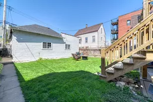 2838 N Hamlin Ave, Chicago, IL 60618 - Photo 40
