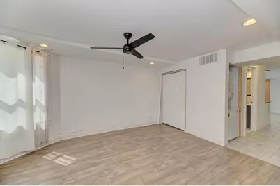 2838 N Hamlin Avenue, Chicago, IL 60618 - Photo 42