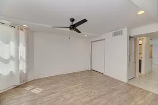 2838 N Hamlin Ave, Chicago, IL 60618 - Photo 42