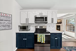 146 McLaren Dr, Sycamore, IL 60178 - Photo 10