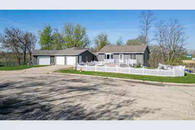 1 Irvine, Galena, IL 61036 - Photo 2