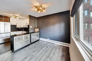 700 W Bittersweet Pl, Chicago, IL 60613 - Photo 8