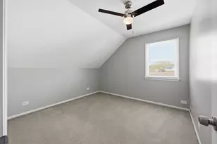 400 Banbury Ave, Elk Grove Village, IL 60007 - Photo 26