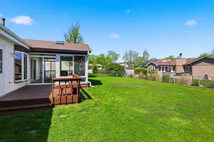 400 Banbury Ave, Elk Grove Village, IL 60007 - Photo 30