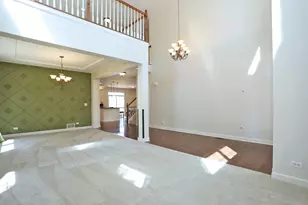 2140 Edgartown Ln, Hoffman Estates, IL 60192 - Photo 6