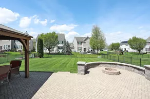 2140 Edgartown Ln, Hoffman Estates, IL 60192 - Photo 36