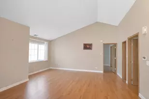 1960 Heron Ave, Schaumburg, IL 60193 - Photo 6