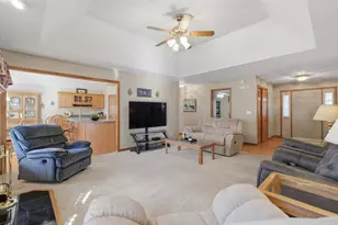 25006 Sandra Ln, Plainfield, IL 60544 - Photo 4