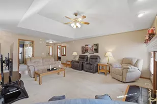 25006 Sandra Ln, Plainfield, IL 60544 - Photo 6
