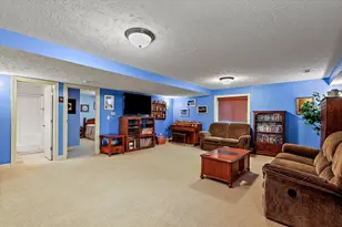 3805 Freedom Blvd, Champaign, IL 61822 - Photo 34
