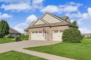 3805 Freedom Blvd, Champaign, IL 61822 - Photo 2