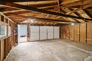 21704 Clyde Ave, Sauk Village, IL 60411 - Photo 18