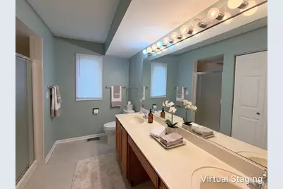 281 Governors Lane #281, Elgin, IL 60123 - Photo 14