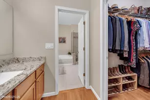462 Prestwick Ln, Wheeling, IL 60090 - Photo 22