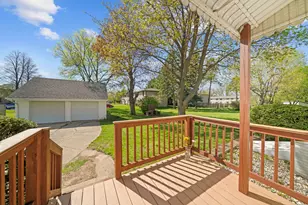 523 W Harrison St, Belvidere, IL 61008 - Photo 30