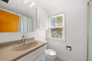 523 W Harrison St, Belvidere, IL 61008 - Photo 20