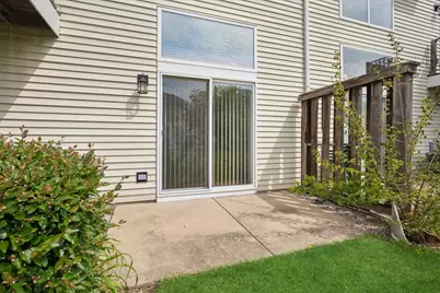 1009 Huntington Drive, Elk Grove Village, IL 60007 - Photo 20