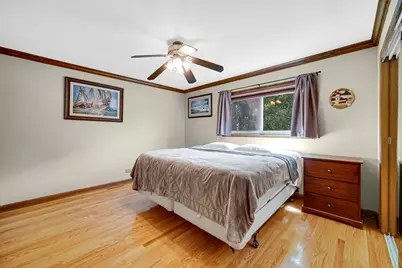 557 W Crockett Avenue, Elmhurst, IL 60126 - Photo 10