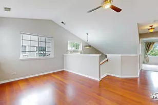 2917 Kentshire Cir, Naperville, IL 60564 - Photo 26