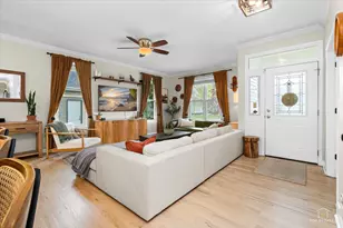 875 Red Clover Dr, Aurora, IL 60504 - Photo 6