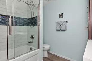 [Address not provided], Carol Stream, IL 60188 - Photo 14