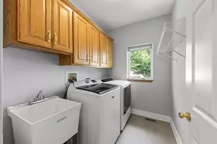 2367 Angela Ln, Aurora, IL 60502 - Photo 24