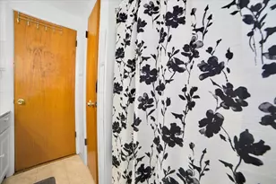 2257 Des Plaines Ave, North Riverside, IL 60546 - Photo 20