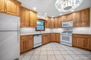 244 Arapahoe Trail, Carol Stream, IL 60188 - Photo 14