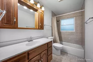 244 Arapahoe Trail, Carol Stream, IL 60188 - Photo 16