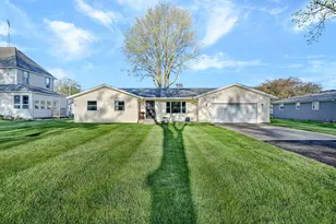 701 Hill St, Mazon, IL 60444 - Photo 2