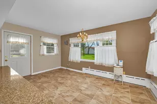 704 Hill St, Mazon, IL 60444 - Photo 10