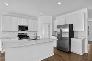 1020 Redwood Ln, Minooka, IL 60447 - Photo 10