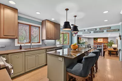 2408 Arlingdale Drive, Palatine, IL 60067 - Photo 16
