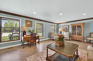 2408 Arlingdale Dr, Palatine, IL 60067 - Photo 8