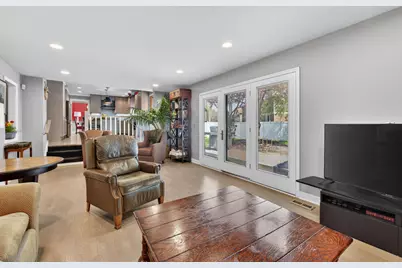 2408 Arlingdale Drive, Palatine, IL 60067 - Photo 20