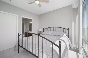 1720 Oak Ave, Evanston, IL 60201 - Photo 12