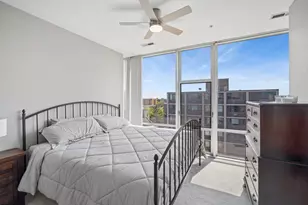 1720 Oak Ave, Evanston, IL 60201 - Photo 10