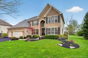 1807 Andover Ln, Crystal Lake, IL 60014 - Photo 1