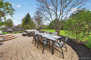 1807 Andover Ln, Crystal Lake, IL 60014 - Photo 4