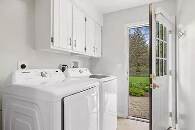 1207 Abbey Court, Libertyville, IL 60048 - Photo 16