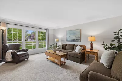 1207 Abbey Court, Libertyville, IL 60048 - Photo 10