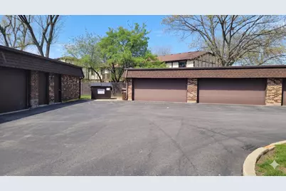 207 Uteg Street #201, Crystal Lake, IL 60014 - Photo 12