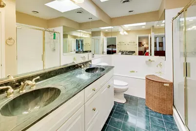 625 E Center Avenue, Lake Bluff, IL 60044 - Photo 24