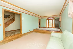 17665 W Julie Ln, Gurnee, IL 60031 - Photo 8