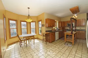 17665 W Julie Ln, Gurnee, IL 60031 - Photo 18