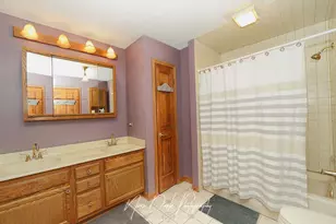 17665 W Julie Ln, Gurnee, IL 60031 - Photo 32