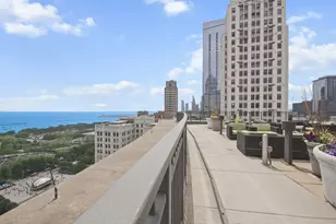 130 N Garland Ct, Chicago, IL 60603 - Photo 20